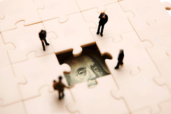 포토 JPG 스튜디오촬영 응시 얼굴 사람모양 실내 근접촬영 여러명 성인 피규어 퍼즐 국내포토 모양 시선 뷰포인트 다수 사람 내부 신체부위 미니어처 파일형식