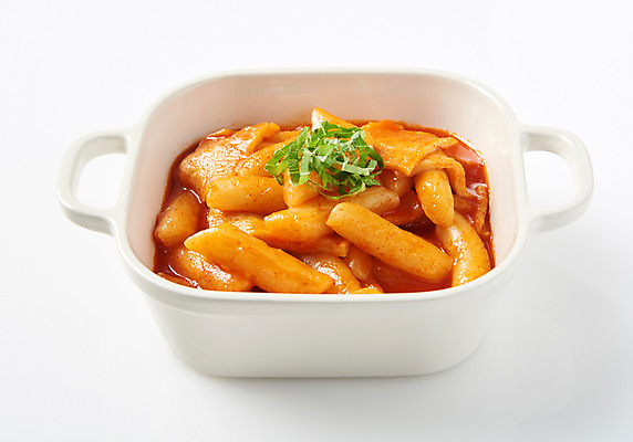 포토 JPG 스튜디오촬영 실내 누끼 근접촬영 사람없음 냄비 어묵 떡볶이 분식 흰배경 매움 군것질 파 길거리음식 쌀떡 국물떡볶이 국내포토 음식 뷰포인트 백그라운드 채소 디저트 떡 내부 흰색 맛 솥 국물 파일형식