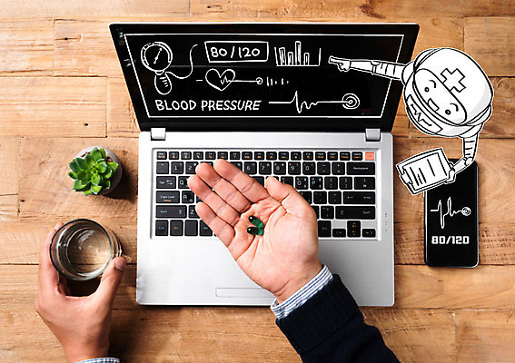 편집이미지 남자 화분 포토일러 그래프 한명 들기 사람 정장 성인 신체부위 노트북 스마트폰 알약 양손 심장 가리킴 로봇 물컵 측정 혈압 이미지편집 AI파일 1 손 옷 모션 손짓 컵 전자제품 핸드폰 스마트기기 약 장기_의학 파일형식 벡터