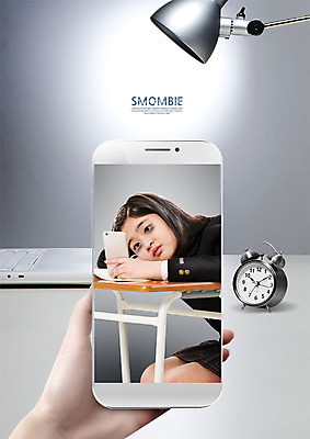 PSD 편집이미지 학생 손 응시 여자 교복 엎드리기 청소년 사람 두명 신체부위 10대 노트북 스마트폰 한국인 자명종 스탠드 잡기 사회이슈 책상 중독 스몸비 이미지편집 시선 옷 시계 가구 컨셉 모션 조명 동양인 전자제품 핸드폰 스마트기기 알람 신조어 파일형식