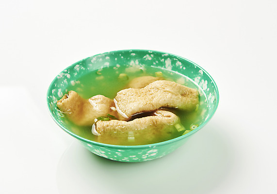 포토 JPG 스튜디오촬영 접시 음식 실내 누끼 근접촬영 사람없음 어묵 분식 흰배경 군것질 국물 길거리음식 어묵국물 국내포토 식기 뷰포인트 백그라운드 디저트 내부 흰색 파일형식