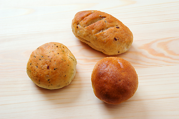 포토 JPG 해외이미지 접시 음식 빵 조각 다이어트 함께함 건강 육류 옥수수 사람없음 목재 식사 저녁식사 이탈리아 흰색 신선 맛 아침식사 자르기 칼로리 고립 무료 해로움 호밀 해외202004 해외포토 나무 식기 유럽 컬러 컨셉 식재료 재료 모션 곡류 파일형식 이미지허브