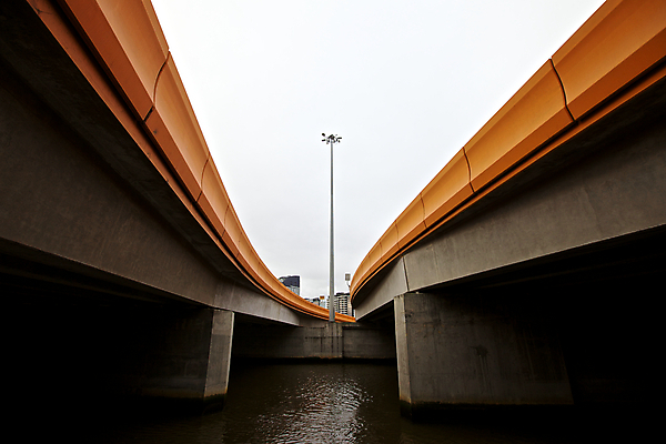 포토 JPG 해외이미지 디자인 응시 도로 여행 2 겨울 오렌지 건축양식 자동차 하늘 전등 사람없음 건물 물 빛 강 반사 금속 산책 회색 흰색 도시 클래식 호주 디자이너 크림 사인 멜버른 콘크리트 스타일 해외202004 해외포토 자연요소 직업 건축물 시선 계절 건축 길 육상교통 컬러 컨셉 과일 교통시설 재질 휴식 조명 오세아니아 파일형식 이미지허브