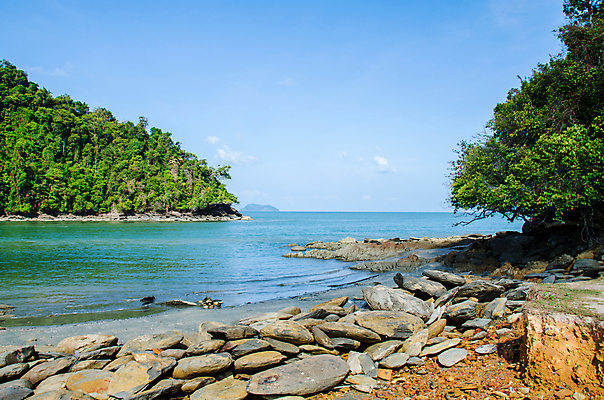 포토 JPG 해외이미지 모래 파도 바다 섬 태국 아침 손바닥 풍경 사람없음 야외 초록색 물 여름 햇빛 여행객 침묵 활발 바위 암초 코코넛 천국 남쪽 석호 몰디브 완벽 울퉁불퉁 파라다이스 해외202004 해외포토 주간 자연요소 손 계절 아시아 컬러 컨셉 과일 사람 태양 소리 돌_바위 방향 파일형식 이미지허브
