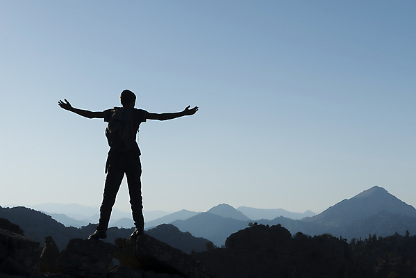 포토 JPG 해외이미지 행복 오렌지 산 풍경 사람없음 빨간색 빛 태양 일몰 등산 기쁨 발견 해외202004 해외포토 자연요소 감정 컬러 과일 노을 트래킹 파일형식 이미지허브
