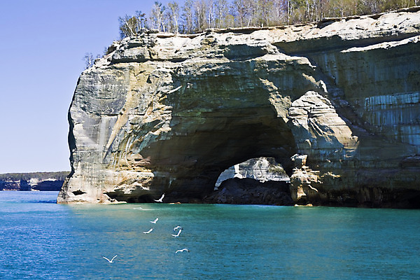 포토 JPG 해외이미지 나무 공원 호수 모래 파도 패턴 자연 하늘 풍경 사람없음 물 여름 파란색 강 일몰 폭포 바위 황무지 큼 아치 암초 사암 내추럴 우수 전국 해외202004 해외포토 자연요소 식물 계절 공공시설 바다 컬러 무늬 노을 돌 크기 절기 생태계 파일형식 이미지허브