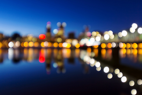 포토 JPG 해외이미지 야경 사람없음 야외 건물 아웃포커스 도시 도심 해외202004 해외포토 건축물 촬영기법 야간 파일형식 풍경_경치 이미지허브