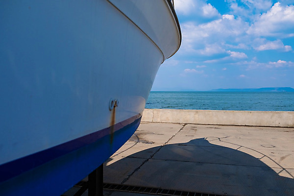 포토 JPG 해외이미지 호수 바다 여행 백그라운드 요트 교통시설 자연 낚시 휴가 주택 항해 사람없음 야외 목재 초록색 물 여름 파란색 태양 항구 수확 달 흰색 보트 역 작음 버리기 노 속도 함선 네비게이션 뱃놀이 옛날 해외202004 해외포토 자연요소 나무 계절 컬러 교통 농업 배_교통 재료 모션 레저 건물 전통놀이 크기 시설 생태계 선박 파일형식 이미지허브