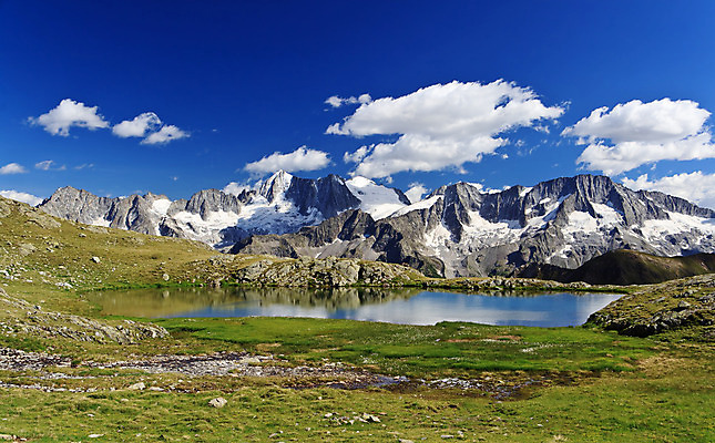 포토 JPG 해외이미지 구름 유럽 호수 여행 자연 하늘 휴가 산 풍경 사람없음 야외 초록색 물 여름 파란색 반사 환경 계곡 맑음 얼음 침묵 이탈리아 트래킹 거울 바위 빙하 알프스 암초 내추럴 절정 해외202004 해외포토 자연요소 계절 나라 컬러 레저 날씨 소리 돌_바위 생태계 파일형식 이미지허브