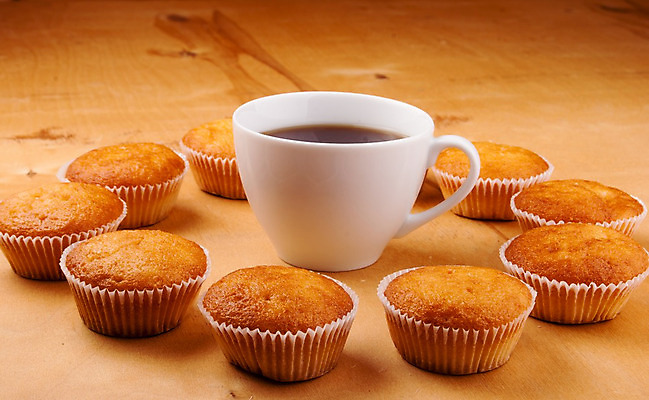 포토 JPG 해외이미지 백그라운드 사람없음 갈색 달콤 커피잔 컵케이크 해외202004 해외포토 커피 컬러 잔 케이크 맛 파일형식 이미지허브