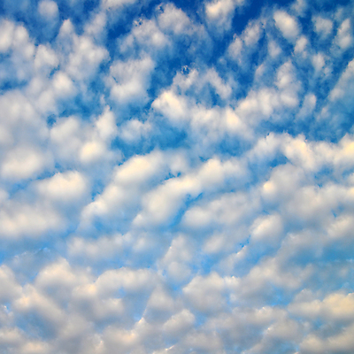 포토 JPG 해외이미지 구름 백그라운드 자연 하늘 날씨 풍경 사람없음 야외 파란색 빛 햇빛 흰색 투명 질감 솜털 해외202004 해외포토 자연요소 컬러 태양 생태계 파일형식 이미지허브