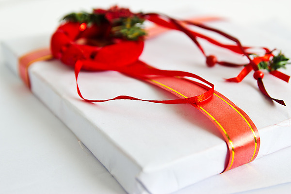 포토 JPG 해외이미지 계절 기념일 행복 리본 종이 백그라운드 컨셉 크리스마스 결혼식 휴가 새로움 새해 기념 발렌타인데이 선물 사람없음 장식 빨간색 빛 쇼핑 상자 우주 축제 놀람 덮개 흰색 축하 인사 생일 작음 연도 심볼 오브젝트 활 주기 패키지 고립 카피스페이스 해외202004 해외포토 감정 컬러 결혼 모션 데이이벤트 표정 이벤트 공백 뚜껑 예절 크기 파일형식 이미지허브