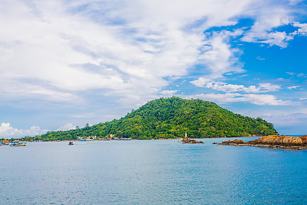 포토 JPG 해외이미지 아시아 모래 파도 바다 섬 여행 태국 자연 하늘 휴가 풍경 사람없음 물 여름 파란색 맑음 안다만 이국적 파라다이스 수평선 해외202004 해외포토 자연요소 계절 나라 컬러 날씨 생태계 파일형식 이미지허브