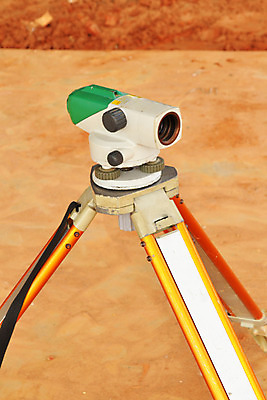 포토 JPG 해외이미지 산업 선 사람없음 장비 흰색 기구 공구 업무 수리 측정 오브젝트 각도 계량기 건축업자 속도계 제어 직진 해외202004 해외포토 건축 컬러 도구 작업 파일형식 이미지허브