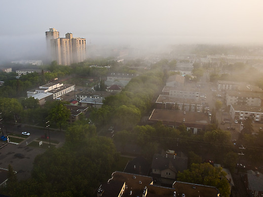포토 JPG 해외이미지 외관 도로 여행 건축양식 하늘 아침 주택 파노라마 풍경 사람없음 건물 가로 빛 도시풍경 컬러풀 일출 탑 회색 안개 도시 큼 장면 지역 스카이라인 생태학 수평선 해외202004 해외포토 주간 건축물 교육 건축 길 컬러 교통시설 날씨 촬영기법 노을 크기 파일형식 이미지허브