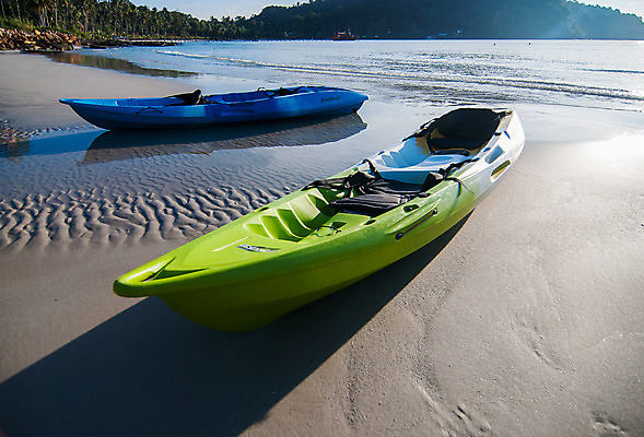 포토 JPG 해외이미지 구름 모래 스포츠 바다 섬 여행 하늘색 태국 자연 하늘 휴가 휴식 풍경 사람없음 여름 파란색 컬러풀 침묵 장비 보트 휴양지 카약 암초 석호 안다만 이국적 터키석 파라다이스 포상금 해외202004 해외포토 자연요소 계절 아시아 컬러 컨셉 돈 배_교통 소리 장소 수상스포츠 보석 생태계 파일형식 이미지허브