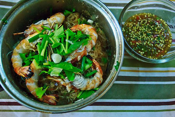 포토 JPG 해외이미지 음식 태국 새우 중국문화 요리 사람없음 식사 저녁식사 면 개울 굽기 해산물 캐서롤 해외202004 해외포토 동양문화 아시아 외국문화 갑각류 강 용기_그릇 구이 파일형식 이미지허브