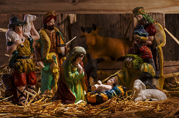 포토 JPG 해외이미지 동물 행복 기독교 종교 크리스마스 가족 엄마 천사 기념 사람없음 장식 빛 노란색 교회 평화 성경 기도 아기 양 예수 소 아빠 황금 양치기 성자 야간 12월 장면 신성 당나귀 양고기 요셉 베들레헴 신앙심 해외202004 해외포토 자연요소 직업 기념일 감정 컬러 컨셉 종교용품 포유류 관계 종교건축 육류 사람 건물 말_동물 신_종교 날짜 파일형식 이미지허브