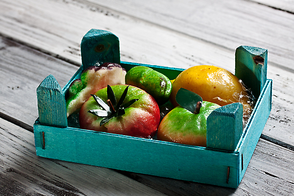 포토 JPG 해외이미지 전통 음식 토마토 과일 디저트 사탕 사람없음 장식 과자 이탈리아 달콤 작음 설탕 아몬드 페스츄리 핸드메이드 해외202004 해외포토 유럽 빵 채소 견과류 맛 크기 파일형식 이미지허브