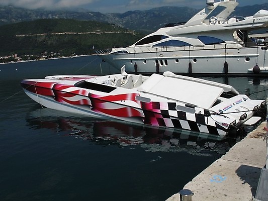 포토 JPG 해외이미지 바다 여행 요트 교통시설 하늘 휴가 항해 사람없음 물 파란색 햇빛 항구 맑음 만 보트 지중해 속도 방파제 함선 닻 몬테네그로 부드바 터키석 해외202004 해외포토 자연요소 공공시설 컬러 교통 배_교통 날씨 태양 보석 시설 파일형식 이미지허브