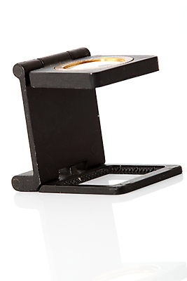 포토 JPG 해외이미지 유리 실내 사람없음 세로 반사 금속 검은색 장비 흰색 공구 확대 오브젝트 고립 해외202004 해외포토 컬러 재질 내부 도구 파일형식 이미지허브