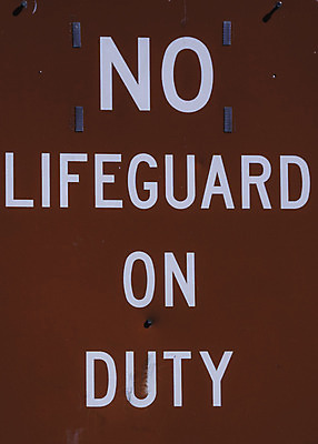 포토 JPG 해외이미지 의자 사람없음 안전요원 의무 해외202004 해외포토 가구 파일형식 이미지허브