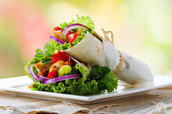 포토 JPG 해외이미지 접시 음식 빵 2 토마토 채소 재료 패스트푸드 샌드위치 건강 육류 옥수수 사람없음 장식 빨간색 초록색 식사 저녁식사 치킨 샐러드 덮개 신선 상추 먹기 속도 유기농 후추 타코 점심식사 해외202004 해외포토 식기 웰빙 컬러 식재료 모션 곡류 뚜껑 인스턴트 향신료 닭고기요리 파일형식 이미지허브