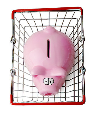 포토 JPG 해외이미지 스튜디오촬영 분홍색 사람없음 금융 쇼핑 하이앵글 판매 세일 저축 돼지저금통 가치 소매 해외202004 해외포토 뷰포인트 컬러 실내 경제 저금통 파일형식 이미지허브