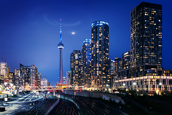 포토 JPG 해외이미지 캐나다 야경 사람없음 야외 건물 도시풍경 고층빌딩 도시 도심 토론토 해외202004 해외포토 건축물 북아메리카 풍경 빌딩 야간 파일형식 풍경_경치 이미지허브