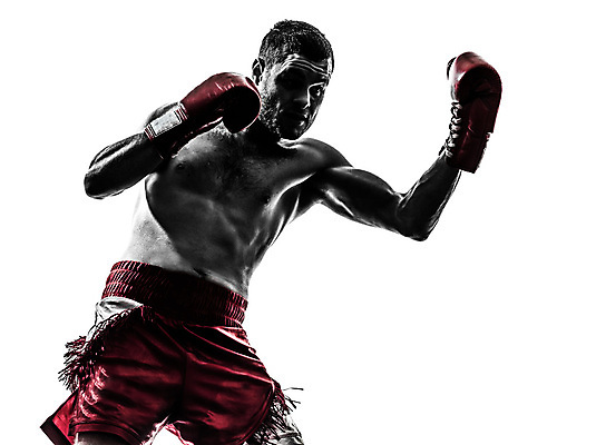 포토 JPG 해외이미지 스튜디오촬영 백인 1 남자 실루엣 스포츠 태국 실내 그림자 한명 사람 성인 운동 권투 흰색 무도 권투글러브 자르기 흰배경 싸움 고립 킥복싱 해외202004 해외포토 서양인 아시아 컬러 백그라운드 모션 촬영기법 건강 내부 격투기 글러브 파일형식 이미지허브