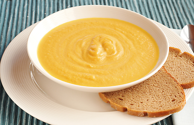 포토 JPG 해외이미지 전통 접시 음식 빵 조각 겨울 다이어트 탁자 호박 따뜻함 건강 요리 사람없음 파란색 노란색 식사 저녁식사 흰색 신선 뜨거움 고명 사발 맛 수프 먹기 크림 유기농 냅킨 스쿼시 점심식사 입가심 짠맛 호밀 해외202004 해외포토 식기 웰빙 계절 스포츠 컬러 가구 컨셉 채소 모션 곡류 구기 사기그릇 파일형식 이미지허브