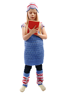 포토 JPG 해외이미지 백인 1 여자 교육 행복 어린이 백그라운드 한명 사람 책 독서 흰색 읽기 교과서 고립 해외202004 해외포토 서양인 감정 컬러 모션 교재 파일형식 이미지허브