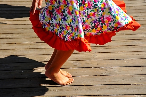 포토 JPG 해외이미지 여학생 행복 어린이 음악 남학생 이동 모션 발 함께함 소녀 청년 사람없음 야외 여름 친구 연주자 댄서 표현 춤 그룹 피부 천진난만 해외202004 해외포토 직업 학생 계절 여자 남자 감정 컨셉 관계 문화예술 사람 성인 신체부위 음악가 파일형식 이미지허브