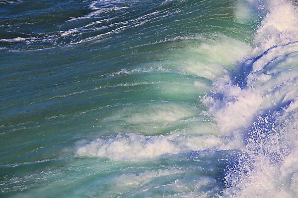 포토 JPG 해외이미지 파도 바다 백그라운드 자연 벽지 사람없음 물 거품 물방울 신선 투명 액체 서핑 떨어짐 시원함 롤러 단절 생태학 해외202004 해외포토 자연요소 교육 컨셉 수상스포츠 생태계 파일형식 이미지허브