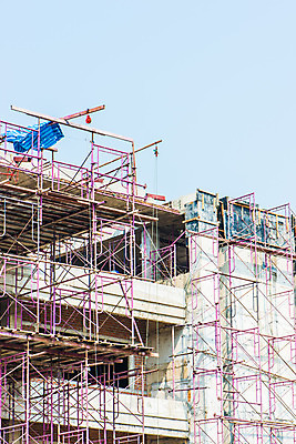 포토 JPG 해외이미지 산업 백그라운드 건축양식 하늘 미래 새로움 안전 사람없음 건물 사무실 탑 기계 업무 재산 붓기 큼 땅 맨션 철 기중기 투자 시멘트 공학 발판 진행 개발 계약자 렌탈 철강 콘크리트 프로젝트 해외202004 해외포토 건축물 교육 건축 컨셉 비즈니스 모션 주택 금융 작업 중장비 크기 계약 파일형식 이미지허브