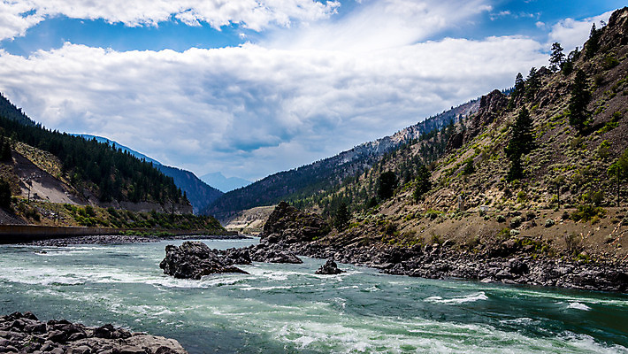 포토 JPG 해외이미지 라이프스타일 스포츠 파도 포즈 자연 사람없음 야외 물 강 운동 폭포 젖음 에너지 도전 거친 개울 황무지 급류 헬멧 위험 시원함 노 속도 역동적 카약 방수 현재 해외202004 해외포토 자연요소 바다 컨셉 건강 생활 수상스포츠 보호장비 생태계 선박 파일형식 이미지허브