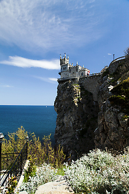 포토 JPG 해외이미지 구름 디자인 유럽 바다 섬 여행 건축양식 교통시설 자연 하늘 휴가 산 주택 등대 풍경 사람없음 건물 여름 파란색 여행객 일출 일몰 이탈리아 새벽 궁전 바위 역사 둥지 언덕 제비 남쪽 나폴리 옛날 우크라이나 절정 스코틀랜드 해외202004 해외포토 자연요소 건축물 계절 건축 나라 컬러 교통 고건축 조류 영국 사람 노을 돌_바위 방향 시설 생태계 파일형식 이미지허브
