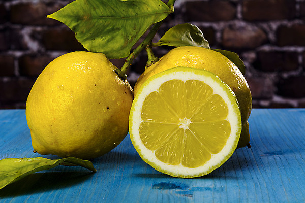 포토 JPG 해외이미지 배너 음식 벽 조각 백그라운드 과일 재료 탁자 벽돌 귤 건강 씨앗 사람없음 목재 빨간색 물 파란색 빛 컬러풀 노란색 우주 주스 활발 수확 흰색 시골 신선 고명 자르기 레몬 레모네이드 준비 유기농 반쪽 날것 숙성 옛날 채식주의자 해외202004 해외포토 자연요소 나무 식물 웰빙 음료 컬러 가구 컨셉 농업 모션 채식 에이드 파일형식 이미지허브