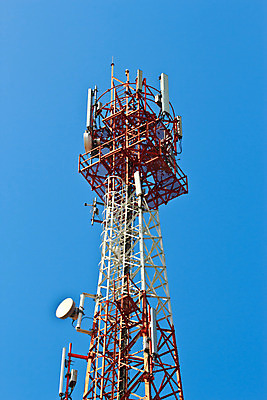 포토 JPG 해외이미지 산업 인터넷 통신 모바일 무선통신 프레임 안테나 사람없음 파란색 스마트폰 글로벌 탑 장비 네트워크 전자레인지 역 연결 접속 계주 무선전화기 전화기 수화기 라디오 신호 방송 전염 봉 철탑 세대 전송 소통 방사선 송신기 운영자 셀룰러 해외202004 해외포토 건축물 컬러 컨셉 교통시설 전자제품 핸드폰 스마트기기 가전제품 레인지 질병 육상스포츠 감염 파일형식 이미지허브