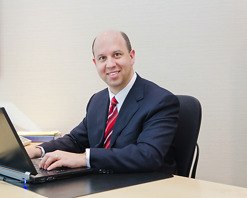 포토 JPG 해외이미지 백인 직업 남자 행복 비즈니스 CEO 사업가 성공 한명 미소 사람 앉기 정장 성인 노트북 컴퓨터 사무실 흰색 비즈니스맨 자신감 경영자 옷입기 긍정 예복 경영 혼자 치프 해외202004 해외포토 서양인 1 옷 감정 컬러 컨셉 모션 표정 전자제품 직장인 리더 파일형식 이미지허브