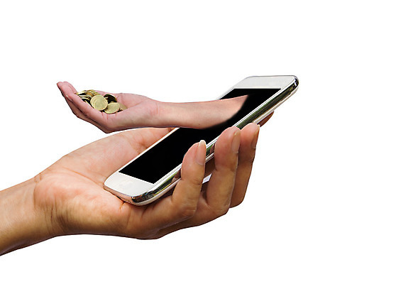 포토 JPG 해외이미지 손 여자 백그라운드 컨셉 인터넷 신체 통신 손가락 모바일 세포 건강 관리 손바닥 사람 성인 사람없음 옆모습 스마트폰 핸드폰 디지털 스크린 검은색 화장품 잡기 못 손톱관리 전화기 스마트 피부 사인 팔 보여주기 적재 고립 목업 해외202004 해외포토 뷰포인트 컬러 모션 신체부위 전자제품 스마트기기 뷰티 공구 네일아트 파일형식 이미지허브