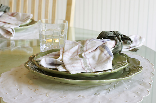 포토 JPG 해외이미지 접시 음료 음식 결혼 유리 탁자 호텔 결혼식 함께함 사랑 요리 이벤트 사람없음 장식 파티 요식업 식당 와인 식사 저녁식사 희망 카페 모임 식탁보 직물 우아함 배열 먹기 메뉴 냅킨 서빙 설정 점심식사 접수 정중 해외202004 해외포토 식기 감정 산업 가구 컨셉 모션 재질 숙소 주류 상점 파일형식 이미지허브