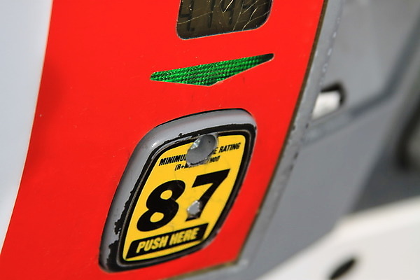 포토 JPG 해외이미지 사람없음 판매 세일 달러 디지털 스크린 역 휘발유 연료 가스 요금 해외202004 해외포토 돈 교통시설 석유 파일형식 이미지허브