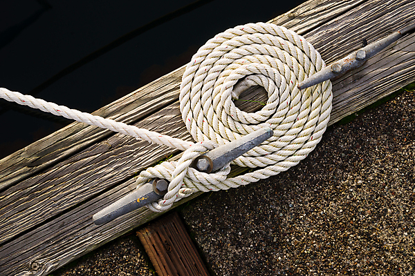 포토 JPG 해외이미지 산업 선 밧줄 바다 패턴 넥타이 항해 나선형 안전 사람없음 목재 가로 갈색 항구 흰색 원형 코드 상처 갑판 묘사 활 매듭 닻 뱃놀이 해외202004 해외포토 도형 나무 잡화 줄 컬러 무늬 배_교통 재료 교통시설 전통놀이 파일형식 이미지허브