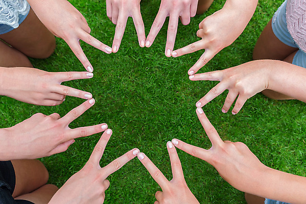 포토 JPG 해외이미지 모양 별 무기 어린이 컨셉 통신 손가락 놀이 함께함 관리 사람 소녀 사람없음 초록색 친구 숫자 우정 터치 잡기 원형 네트워크 그룹 연결 결합 무릎꿇기 심볼 서식 무릎 공유 땅바닥 소셜 지원 통일 콜라보레이션 해외202004 해외포토 자연요소 도형 문자 손 여자 컬러 관계 모션 바닥 신체부위 파일형식 이미지허브