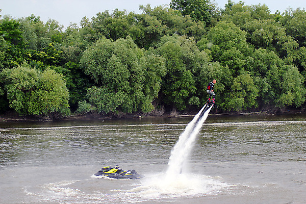 포토 JPG 해외이미지 나무 라이프스타일 호수 스포츠 파도 바다 포즈 백그라운드 휴가 스키 새로움 사람 사람없음 야외 물 여름 강 점프 힘 보트 떨어짐 숲 묘기 속도 쇼 분무기 제트기 보여주기 해외202004 해외포토 자연요소 식물 계절 컨셉 배_교통 모션 겨울스포츠 비행기 생활 파일형식 이미지허브