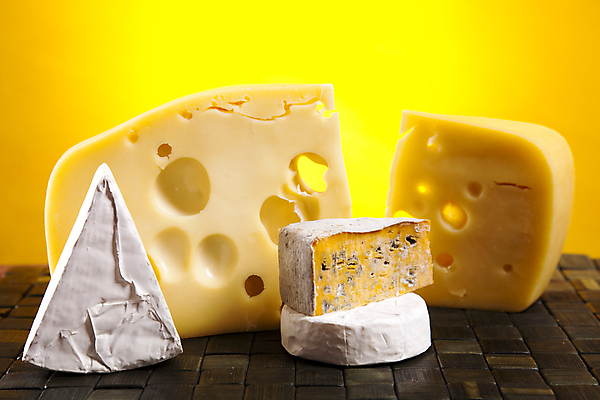 포토 JPG 해외이미지 치즈 종류 사람없음 쌓기 다양 노란배경 블루치즈 까망베르치즈 해외202004 해외포토 다수 백그라운드 모션 유제품 노란색 파일형식 이미지허브