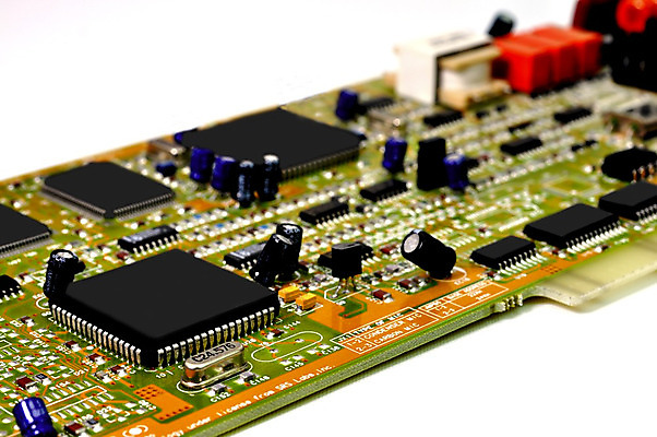포토 JPG 해외이미지 산업 과학 백그라운드 인터넷 추상 기술 실내 사람없음 전자제품 컴퓨터 디지털 자료 장비 운전 정보 흰색 네트워크 수리 닫기 묘사 라디오 순환 반도체 전자 시스템 수납 공학 혁명 고립 다이오드 마더보드 실리콘 용량 프로세서 하드웨어 해외202004 해외포토 교육 컬러 컨셉 무늬 모션 내부 파일형식 이미지허브