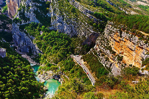 포토 JPG 해외이미지 나무 유럽 도로 음료 교통시설 자동차 자연 산 풍경 사람없음 야외 초록색 물 강 환경 골짜기 계곡 폭포 하이킹 젖음 흐름 프랑스 가을 조약돌 바위 시골 개울 급류 숲 아스팔트 지중해 알프스 프랑스어 생태학 석회암 절정 해외202004 해외포토 자연요소 식물 문자 계절 교육 나라 길 육상교통 바다 컬러 교통 컨셉 레저 암석 돌_바위 시설 생태계 파일형식 이미지허브