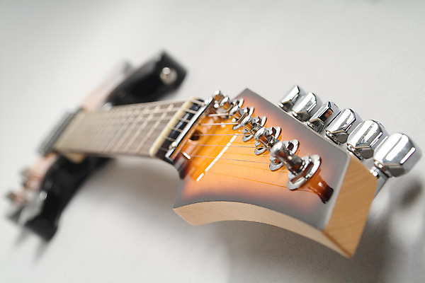 포토 JPG 해외이미지 손 남자 악기 음악 놀이 성인 사람없음 가로 소리 콘서트 연주자 음악가 기타 클래식 기타리스트 해외202004 해외포토 직업 컨셉 현악기 문화예술 사람 신체부위 공연 파일형식 이미지허브